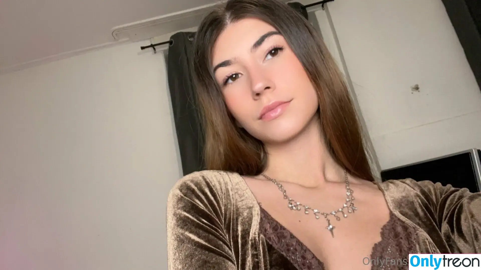 Elenafee nude photo #0100 (Elenafee)