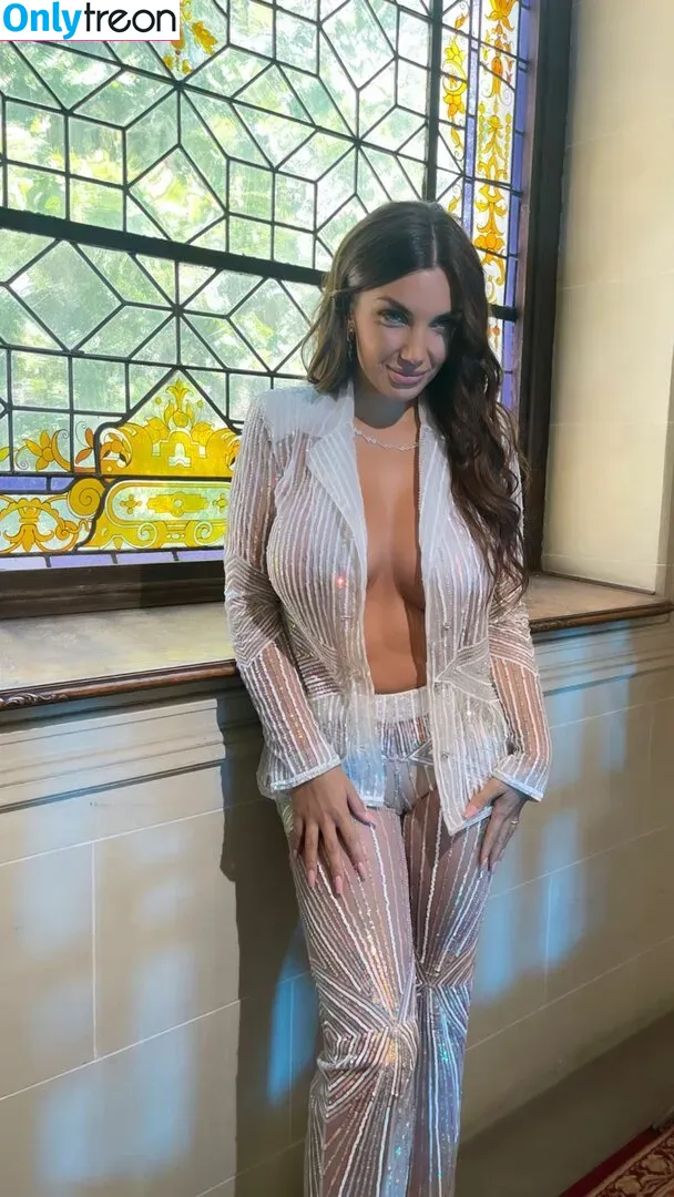 Elettra Lamborghini nude photo #0098 (ElettraLambo / elettralamborghini)