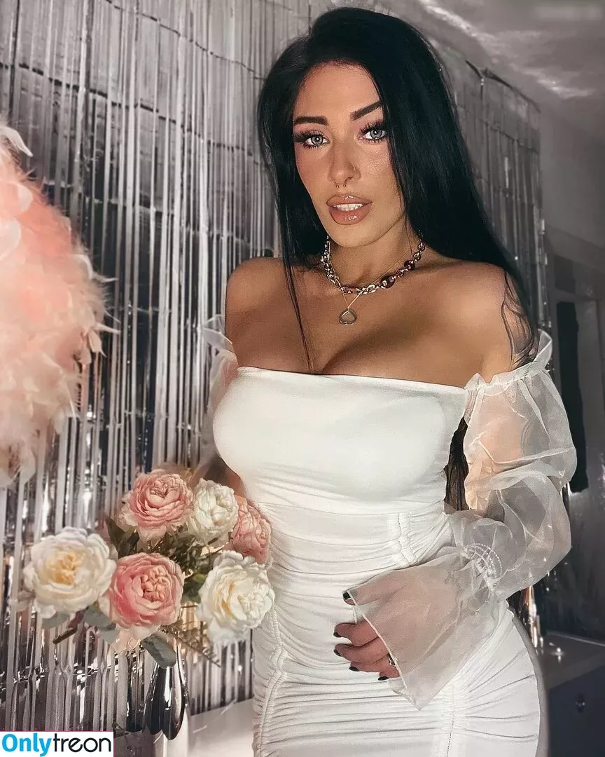 Eleynarei nude photo #0085 (Eleynarei)