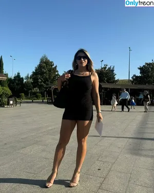 Elif Karaarslan / elifkaraarslan_17 nude photo #0064