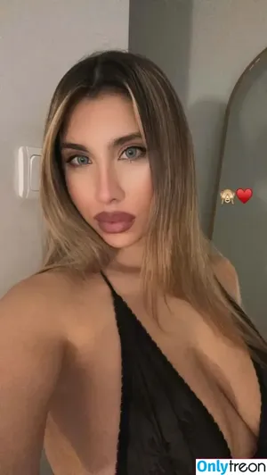 Elif Karaarslan / elifkaraarslan_17 nude photo #0117