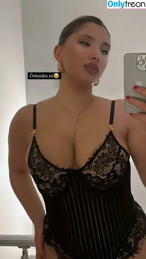 Elif Karaarslan / elifkaraarslan_17 nude photo #0168