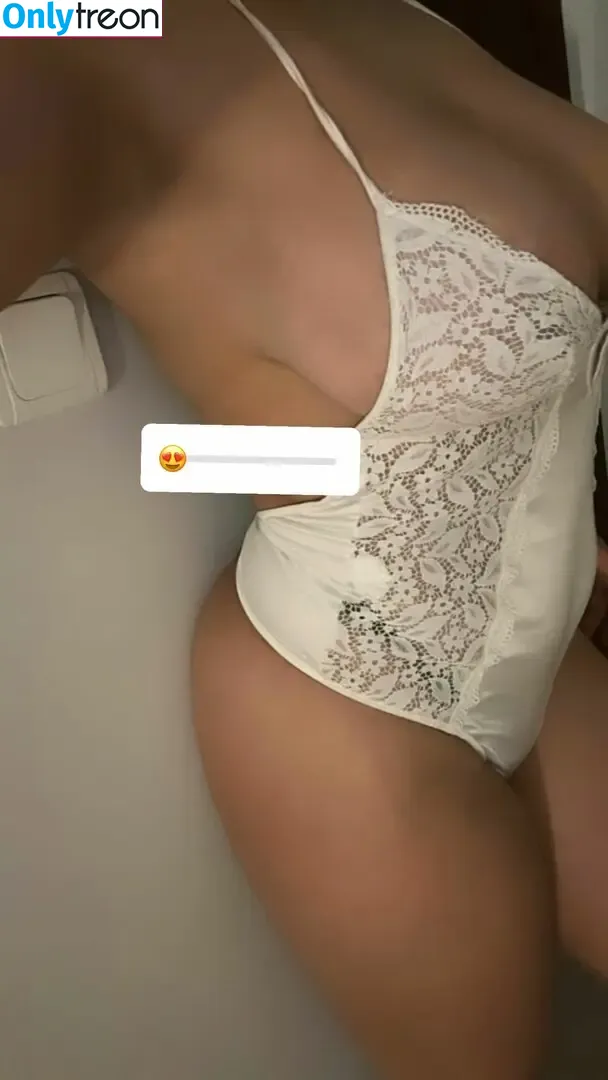 Elif Karaarslan nude photo #0299 (elifkaraarslan_17)