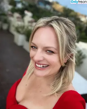 Elisabeth Moss / elisabethmossofficial nude photo #0029
