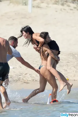 Elisabetta Canalis / JustElisabetta / littlecrumb_ nude photo #0683