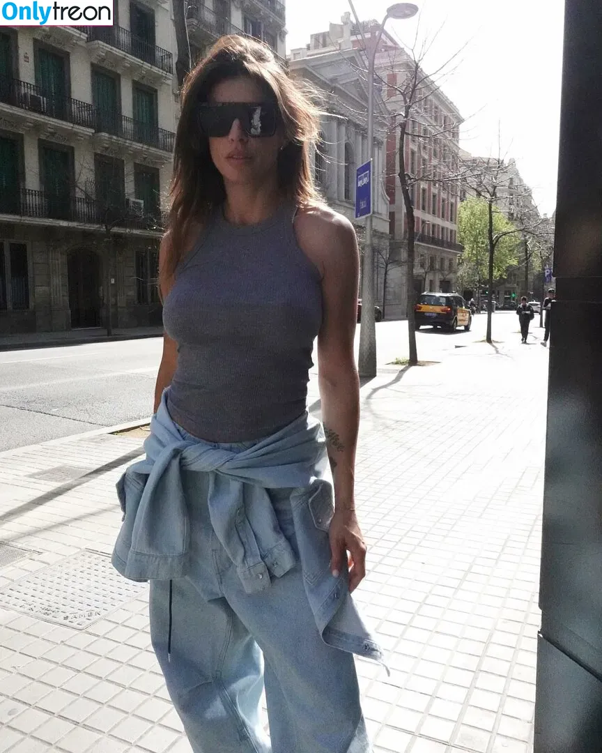Elisabetta Canalis nude photo #0317 (JustElisabetta / littlecrumb_)