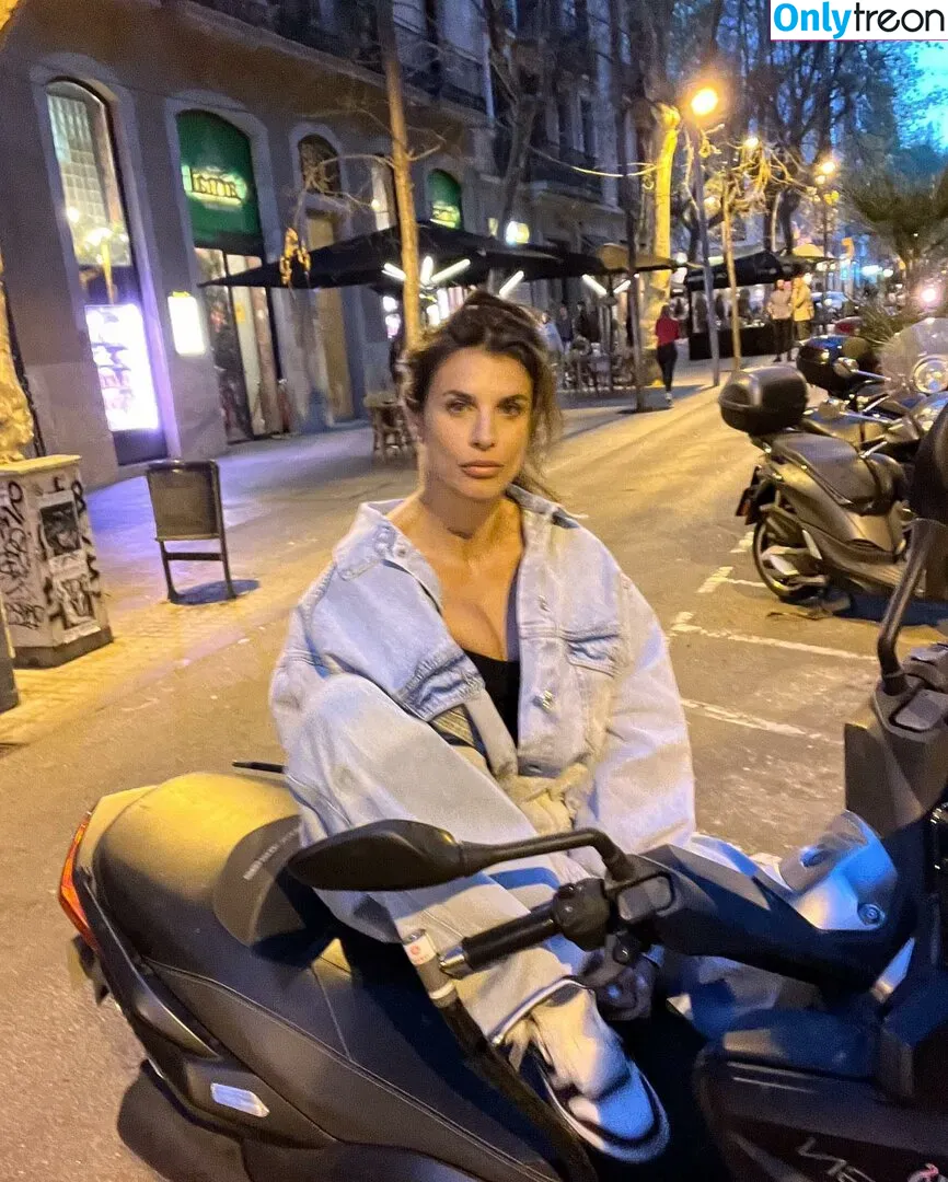 Elisabetta Canalis nude photo #0318 (JustElisabetta / littlecrumb_)