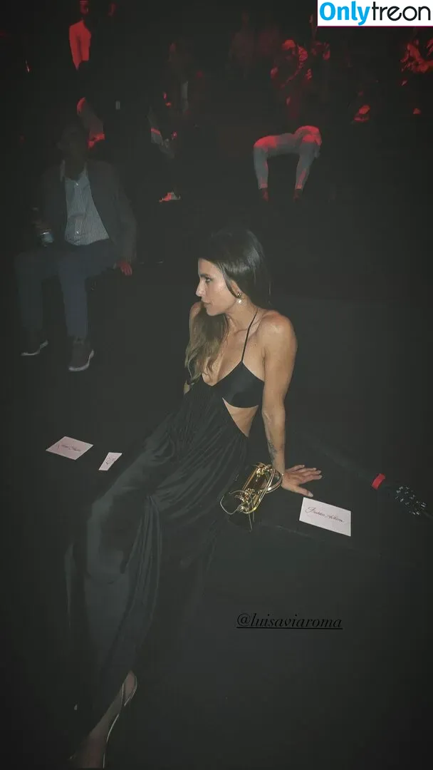 Elisabetta Canalis nude photo #0413 (JustElisabetta / littlecrumb_)
