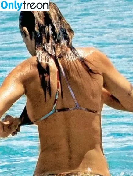 Elisabetta Canalis nude photo #0447 (JustElisabetta / littlecrumb_)
