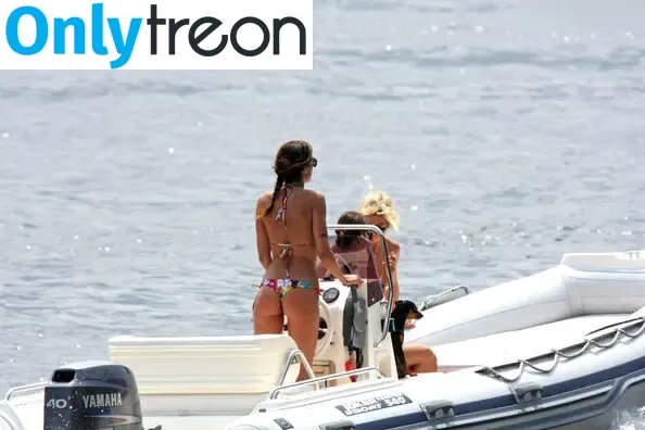 Elisabetta Canalis nude photo #0656 (JustElisabetta / littlecrumb_)