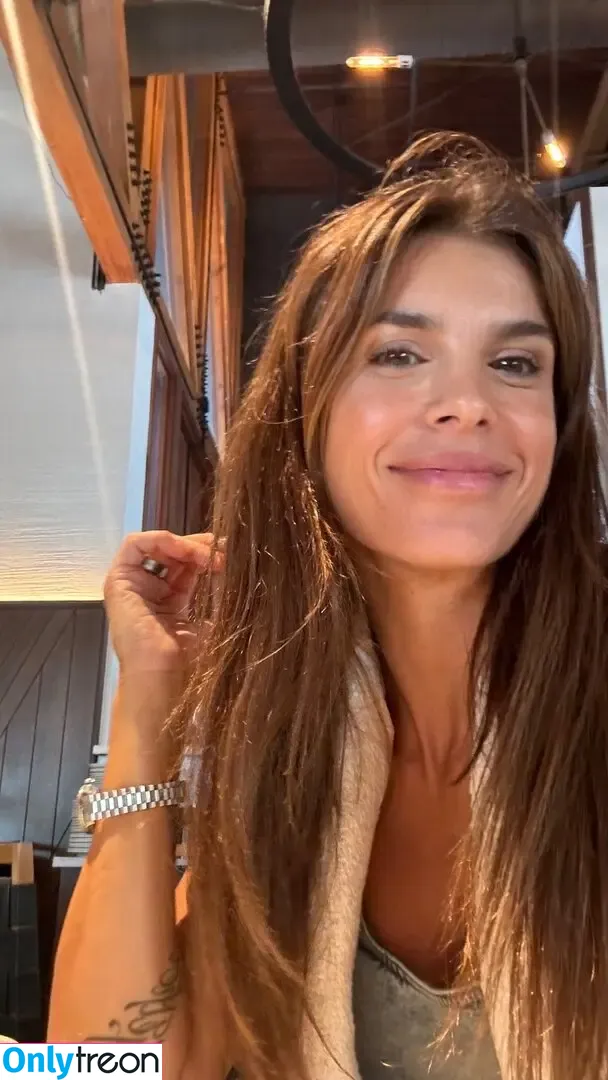 Elisabetta Canalis nude photo #1070 (JustElisabetta / littlecrumb_)