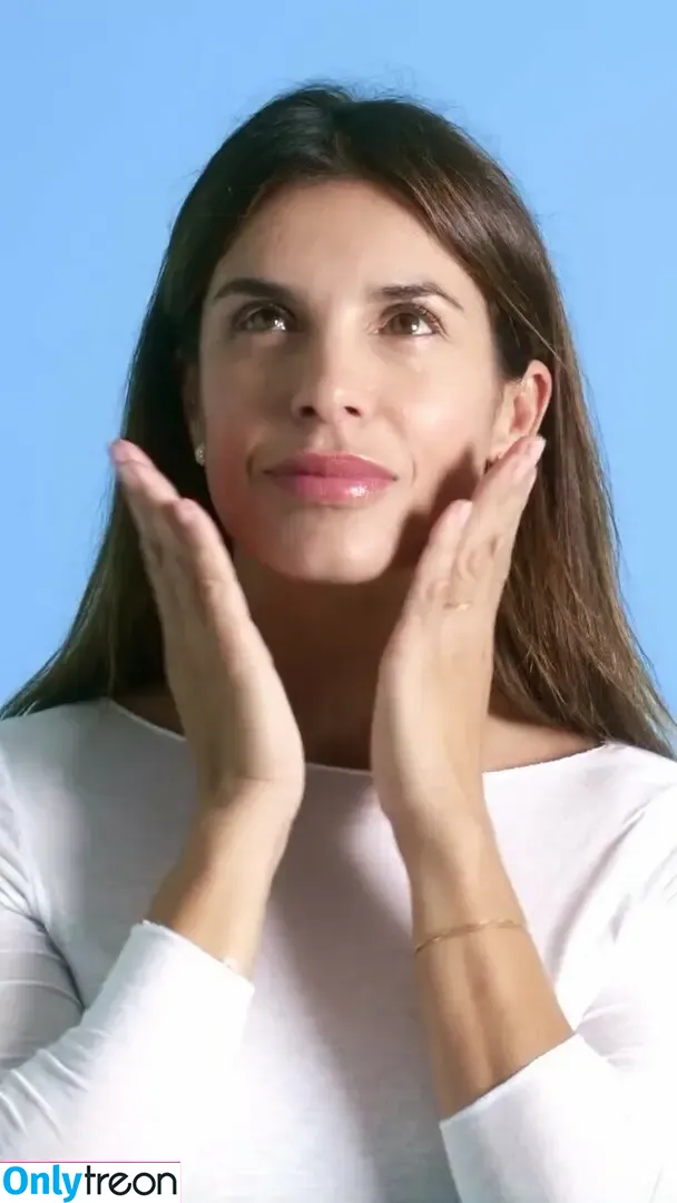 Elisabetta Canalis nude photo #1155 (JustElisabetta / littlecrumb_)