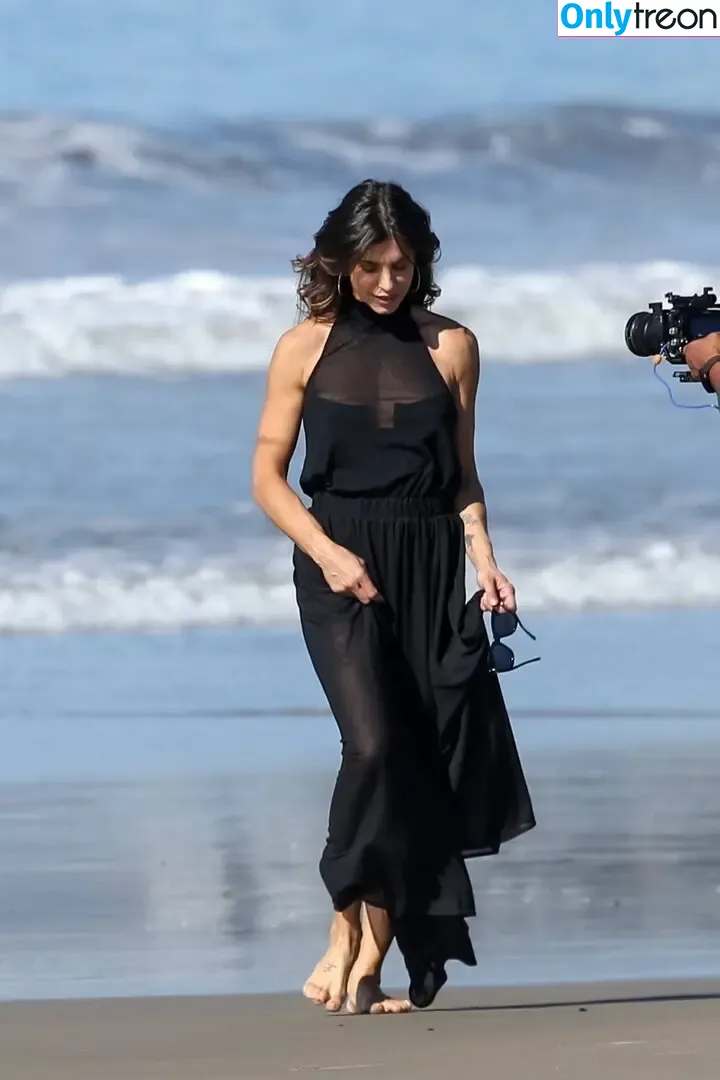 Elisabetta Canalis nude photo #1545 (JustElisabetta / littlecrumb_)