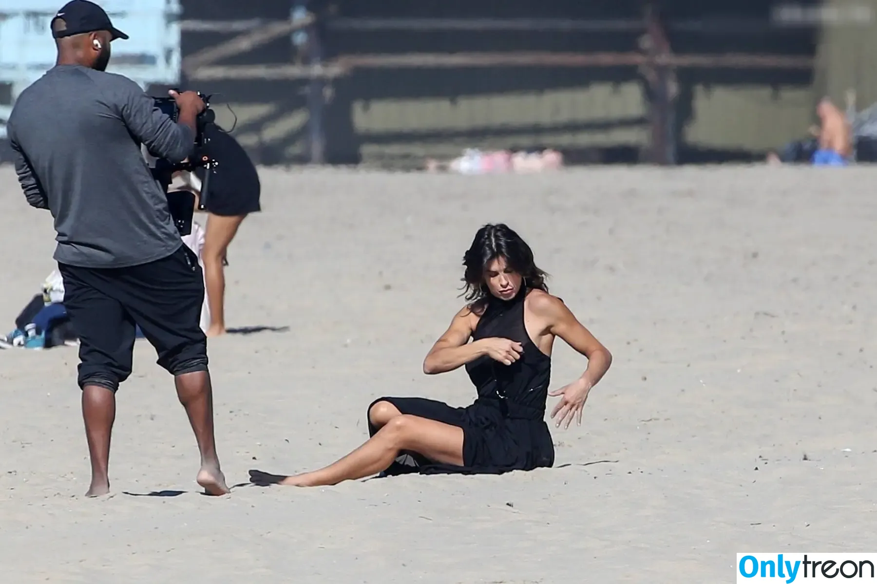 Elisabetta Canalis nude photo #1546 (JustElisabetta / littlecrumb_)
