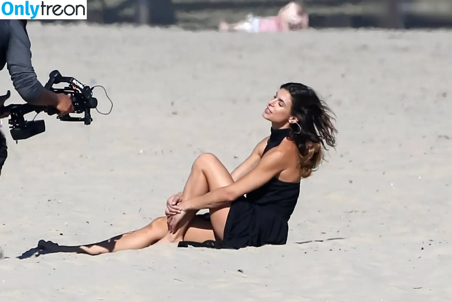 Elisabetta Canalis nude photo #1552 (JustElisabetta / littlecrumb_)