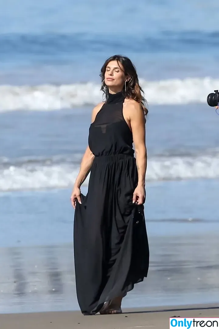 Elisabetta Canalis nude photo #1556 (JustElisabetta / littlecrumb_)