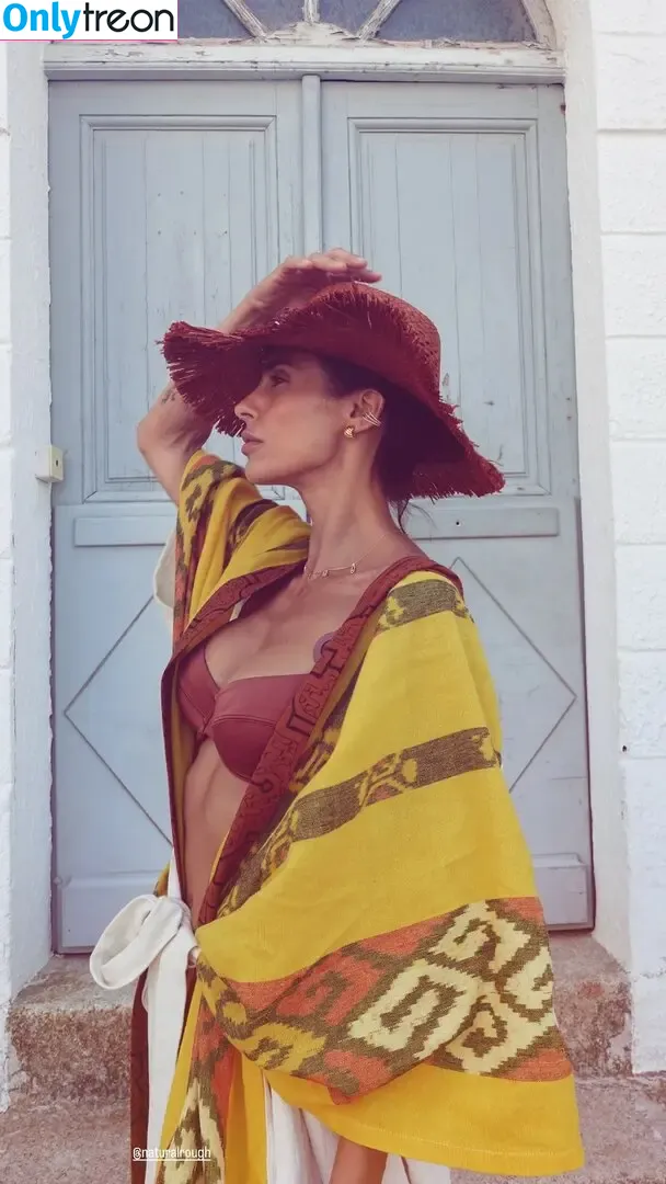 Elisabetta Canalis nude photo #1725 (JustElisabetta / littlecrumb_)
