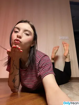 elisfeet / elissfeet nude photo #0018