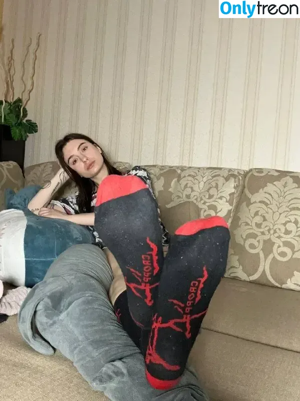 elisfeet nude photo #0012 (elissfeet)