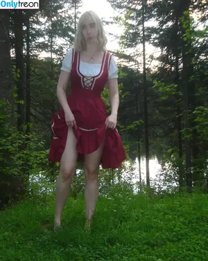 Elita Harkov / Yungelita nude photo #0116