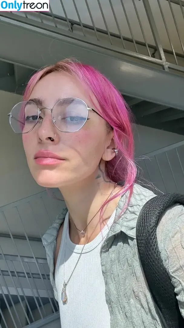 Eliza Grace nude photo #0127 (ElIZAGRACEMUSIC / elizaxograce)