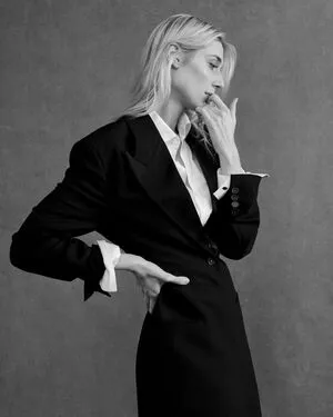 Elizabeth Debicki / elizabethdebickinators nude photo #0058