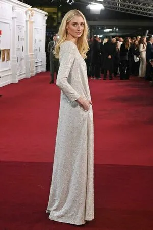 Elizabeth Debicki / elizabethdebickinators nude photo #0071