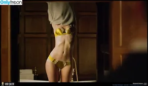 Elizabeth Debicki / elizabethdebickinators nude photo #0362