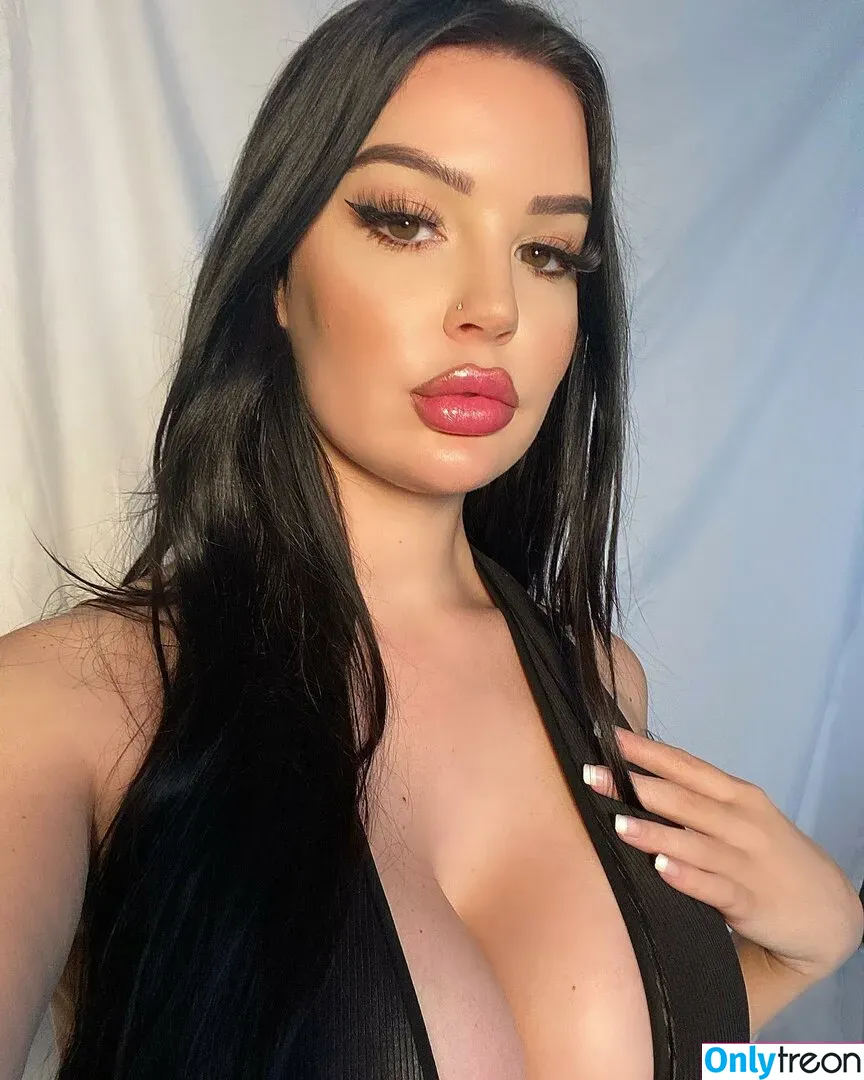 Elizabeth Georgina nude photo #0215 (elizabethgeorga / elizabethxgx)