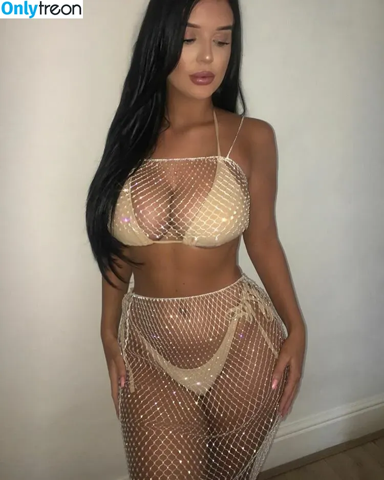 Elizabeth Georgina nude photo #0240 (elizabethgeorga / elizabethxgx)