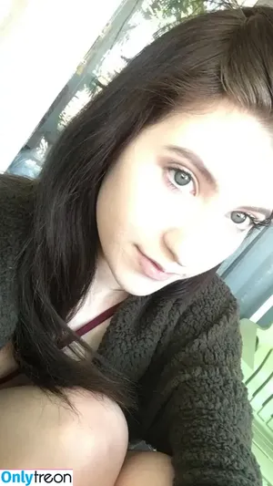 Elizabeth Reed / KawaiiiKitten / KawaiiiKitty / elizabethreed / hi_its_elizabeth_reed nude photo #0254