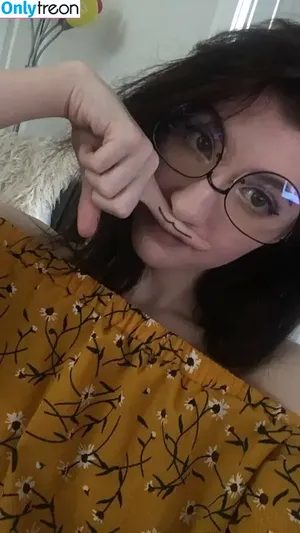 Elizabeth Reed / KawaiiiKitten / KawaiiiKitty / elizabethreed / hi_its_elizabeth_reed nude photo #0342