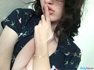 Elizabeth Reed / KawaiiiKitten / KawaiiiKitty / elizabethreed / hi_its_elizabeth_reed nude photo #0475