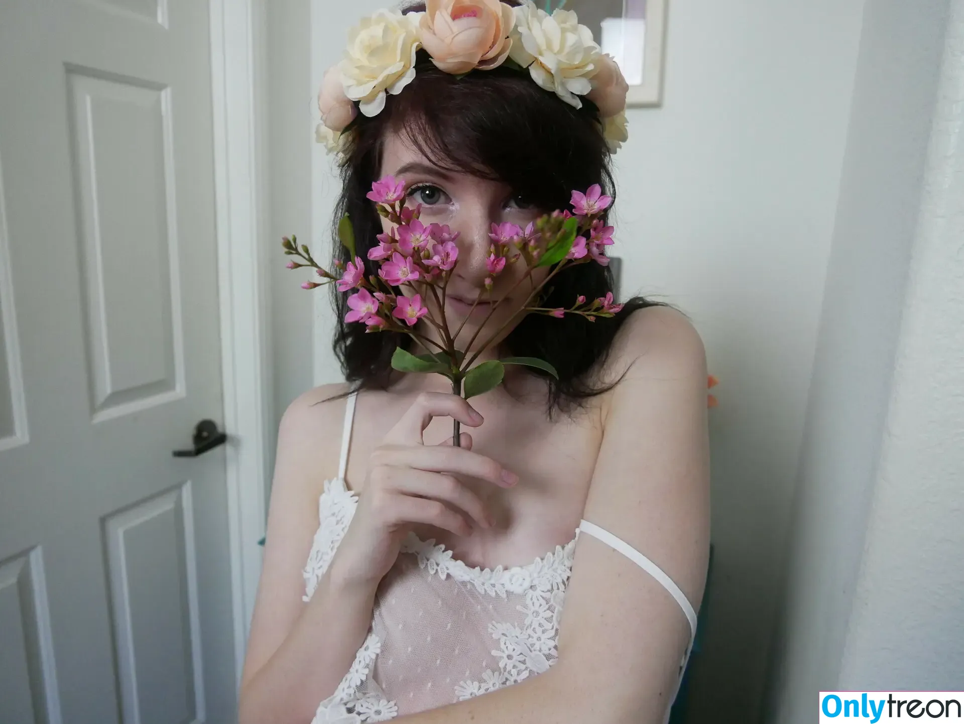 Elizabeth Reed nude photo #0314 (KawaiiiKitten / KawaiiiKitty / elizabethreed / hi_its_elizabeth_reed)