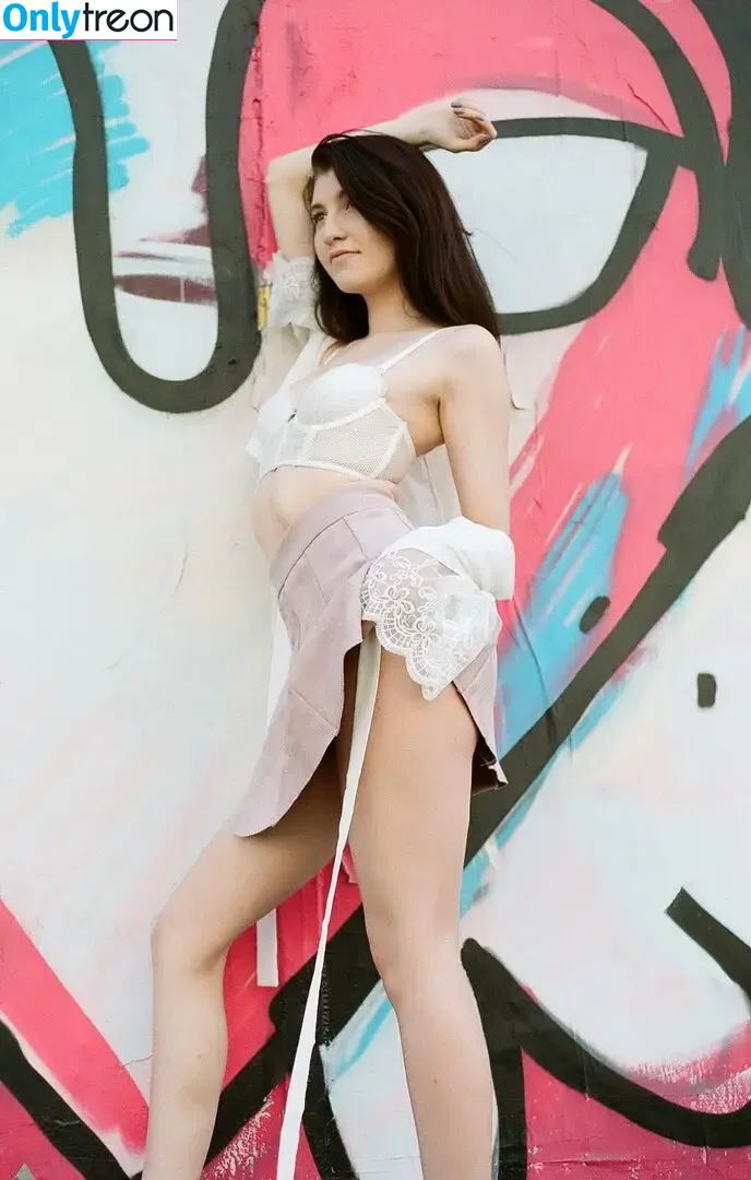 Elizabeth Reed nude photo #0915 (KawaiiiKitten / KawaiiiKitty / elizabethreed / hi_its_elizabeth_reed)