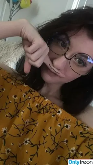 Elizabeth Reed / KawaiiiKitten / KawaiiiKitty / elizabethreed / hi_its_elizabeth_reed nude photo #1087