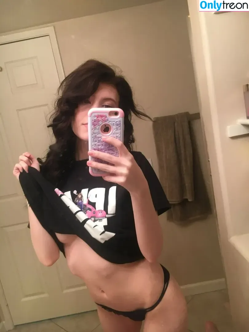 Elizabeth Reed nude photo #1196 (KawaiiiKitten / KawaiiiKitty / elizabethreed / hi_its_elizabeth_reed)