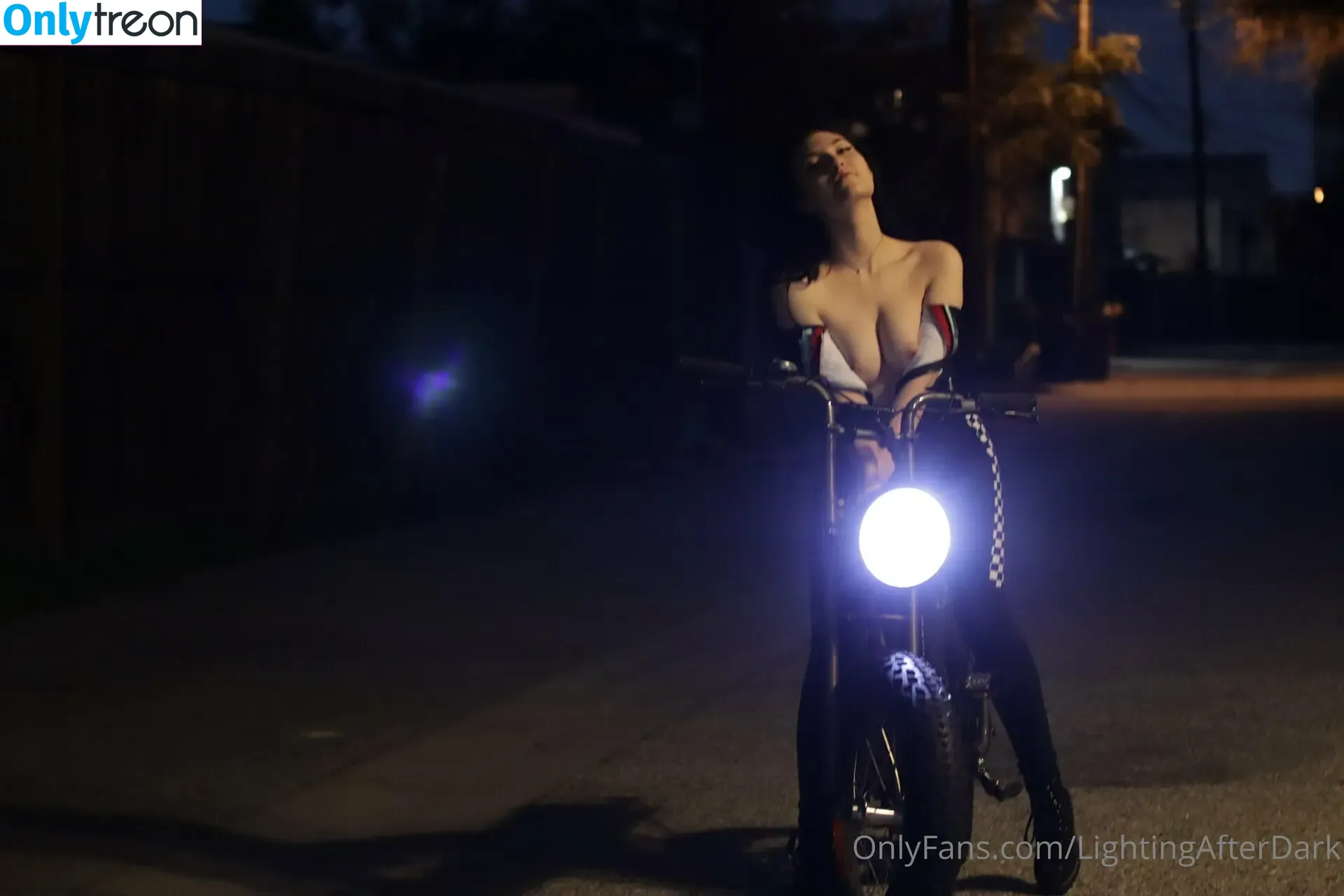 Elizabeth Reed nude photo #1372 (KawaiiiKitten / KawaiiiKitty / elizabethreed / hi_its_elizabeth_reed)