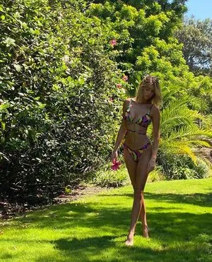 Elizabeth Turner / elizTurner92 / elizabethcturner nude photo #0069