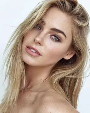 Elizabeth Turner / elizTurner92 / elizabethcturner nude photo #0104
