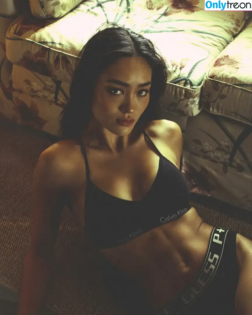 Elizabeth Wood nude photo #0004 (elizabethwood.3 / xmmekatt)