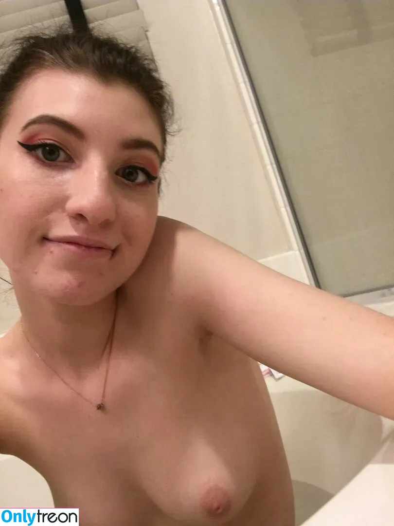 elizabethreed nude photo #0024 (hi_its_elizabeth)