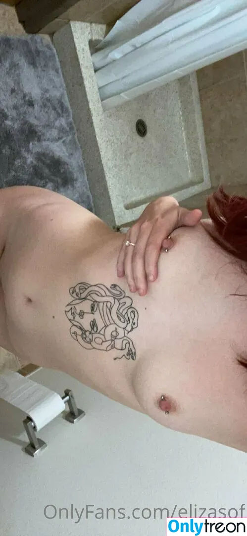 elizasof nude photo #0016 (eliza.sof / elizashorny)