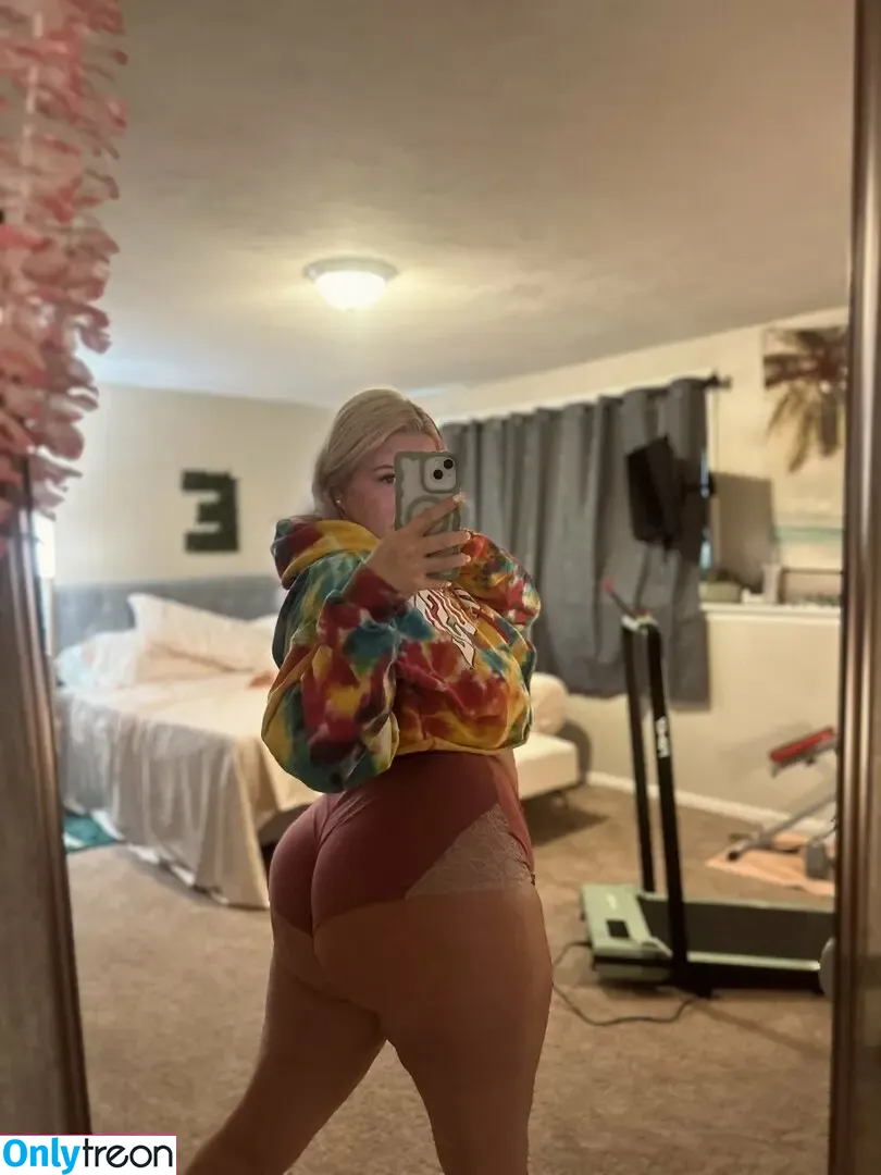 elizitalian nude photo #0002 (styled.eliz)