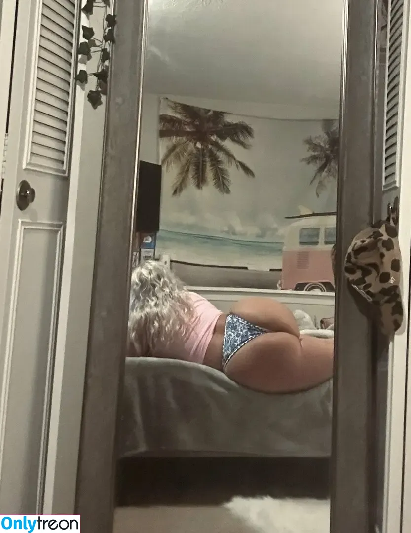 elizitalian nude photo #0006 (styled.eliz)