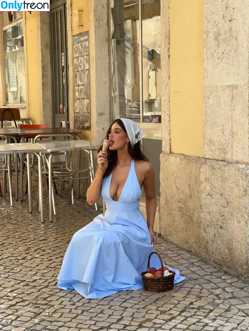 Ella Cervetto nude photo #1738 (ellacervetto)