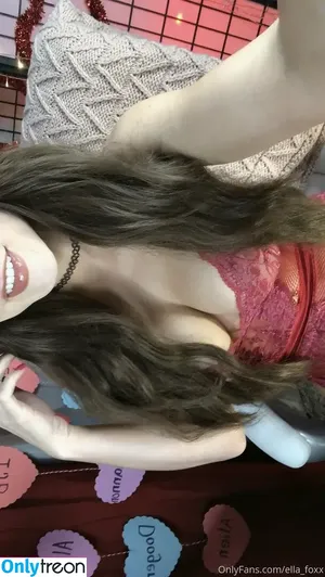 Ella_foxx / secret_girlfriend nude photo #0353