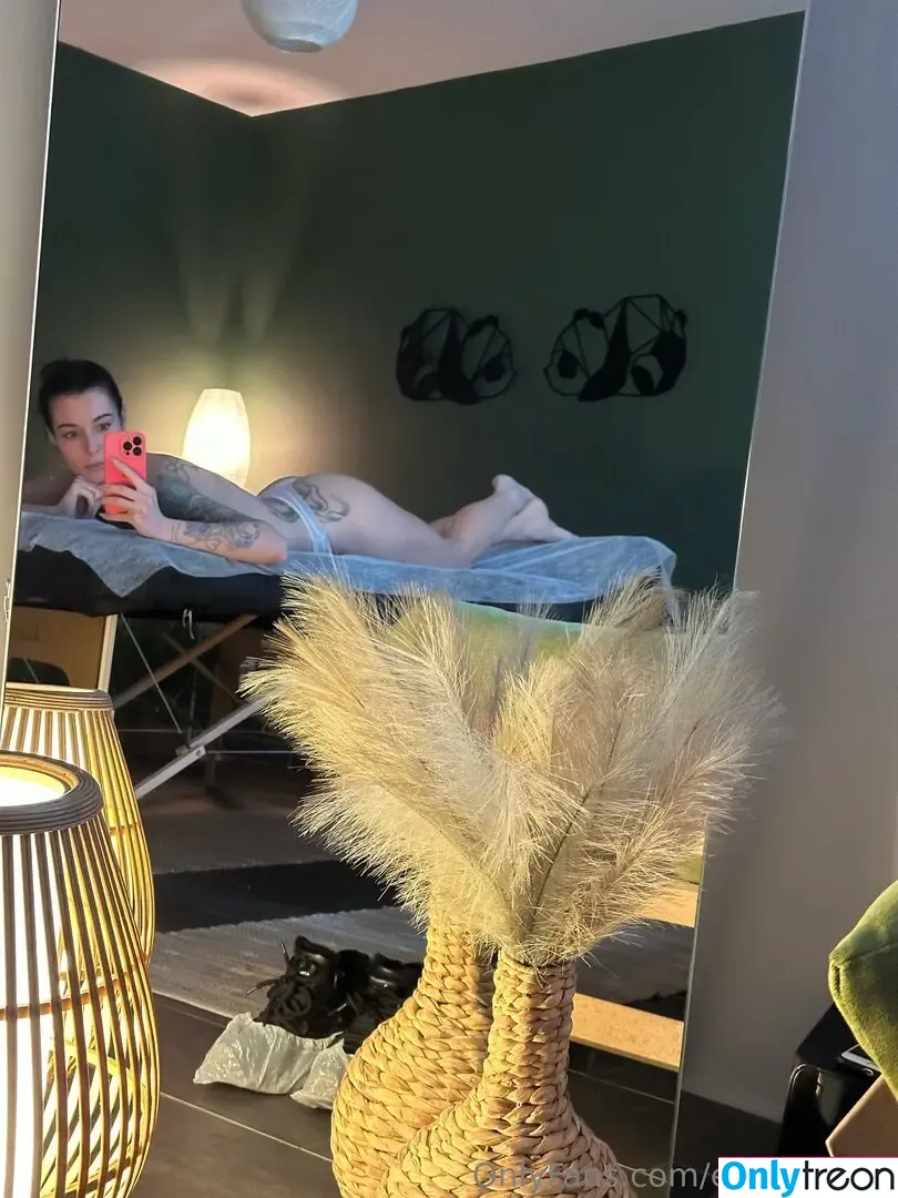 ella_malina nude photo #0021 (ellammalina)