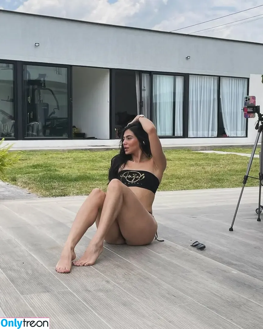 Ella Mancini nude photo #0007 (ellamancini / manciniella)
