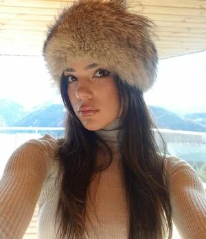 Ella Mendelsohn / ellamendelsohn nude photo #0116